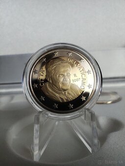 Vatikán 2€ minca pápež Benedikt XVI. - 3