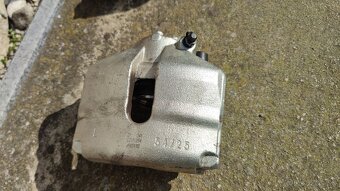 Brzdový strmeň - 312mm Octavia 2 RS - LP - 3