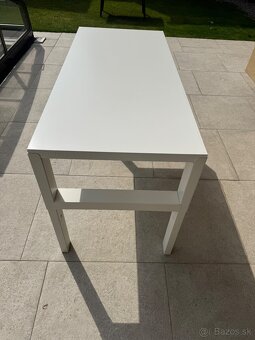 Rastúci písací stol - 3