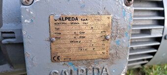 Predam prirubovy elektromotor 3 kw 2900 ot - 3