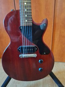 Predám elektrickú gitaru Gibson Les Paul Junior - 3