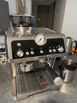Pákový kavovar Delonghi La Specialista - 3