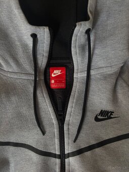 Nike Tech Fleece - 3