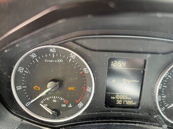 Škoda octavia 1.6 benzín+LPG - 3