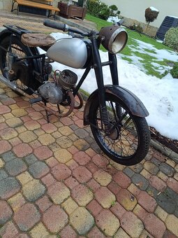 Veterán ČZ 150c malý perák - 3