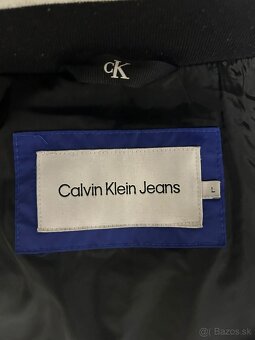 Predám zimnú bundu Calvin Klein - 3