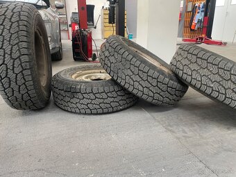 235/75R15 - 3