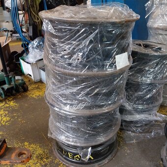 Mercedes Benz A,B,C,E - 3