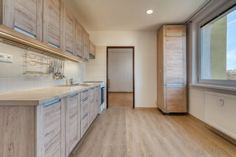 Na prenájom – 3-izbový byt s výhľadom na Tatry, Kežmarok - 3