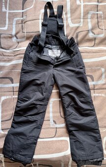 lyžiarsky komplet + obuv 30€ - 3