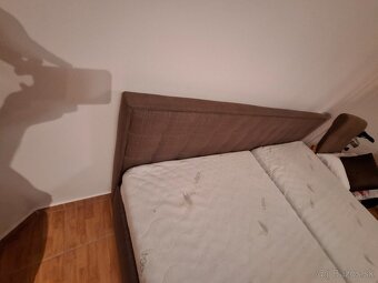 Manželská posteľ - 3