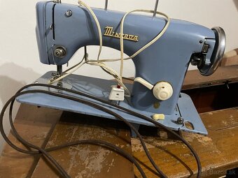 Šijací stroj Minerva - 3