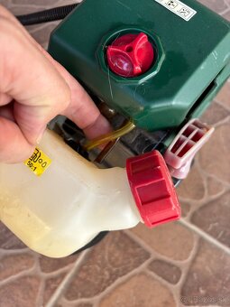 Benzínová Kosacka / Krovinorez - 3