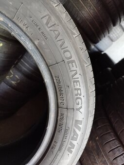 2 LETNÍ 225/55 R17 C - PĚKNÉ - 3