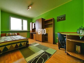 EXKLUZÍVNE na predaj 4-izbový byt, 80 m² + loggia, pivnica - - 3