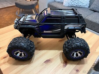Traxxas Summit 1:8 Modrý TITAN 775 - 3