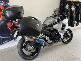 Suzuki GSX 1250 FA - 3