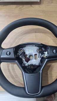 volant TESLA model 3 , Tesla Y nevyhrievany / vyhrievany - 3