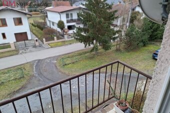 Priestranný trojizbový byt s garážou a záhradou v pokojnej l - 3