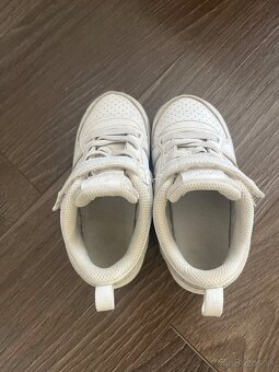 Nike 24-uni detske biele tenisky zalepovacie - 3
