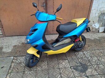 Aprilia SR 50 - 3