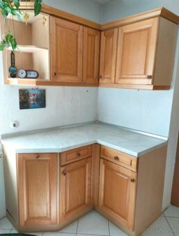 Rustikální jasanová kuchyně se spotřebiči,5159 - 3