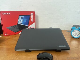 UMAX - 3