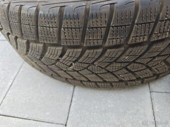 1 ks Continental UltraGrip 235/45 R21 - 3