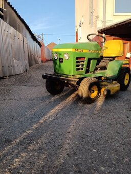 Predám John Deere stx38 - 3