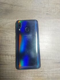 Samsung a40 na súčiastky - 3