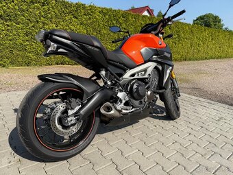 Yamaha MT09 Orange Mettalic 13.258km - 3
