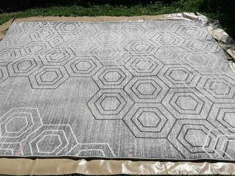 Koberec 333 cm x 240 cm - 3