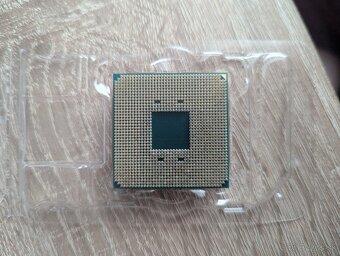 Ryzen 5 3600 - 3