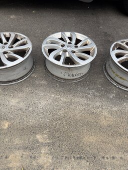 Na predaj disky Renault 16” - 3