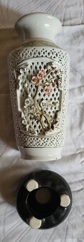 Čínska porcelánová váza s podstavcom - 3