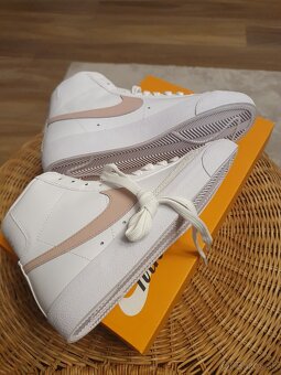 Tenisky Nike blazer UK 4,5, nasa velkost 36 na 24cm - 3