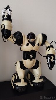 Predám robota Robosapien X - 3
