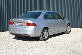 Honda Accord 2.20 - 3