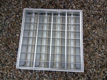 Kazetové neónové svietidla. - 3