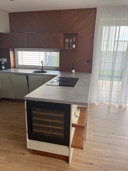 Na prenájom 4izbový mezonetový byt so záhradkou v Rovinke. - 3