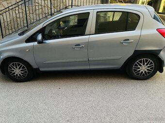 Opel Corsa 1.2 benzín 59kw - 3