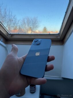 iPhone 14 128gb - v modrej farbe - 3