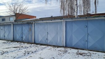 garáž - 3