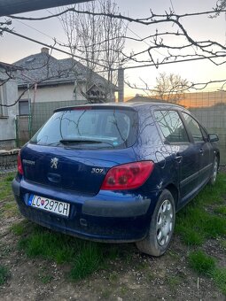 Predám alebo rozpredam Peugeot 307 1.4benzin - 3