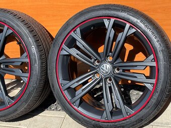 SEVILLA org. VW Golf GTD 5x112 7,5x18 ET 49 225 40 R18 - 3