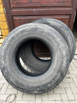 Predám pneumatiky 315/80R22.5 predné vodiace - 3