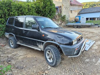 Nissan Terrano 2 2.7td 74kw R.V.1995 - 3
