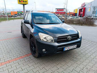 Toyota RAV4 2.0 LUX, 2007, Benzín, Manuál - 3