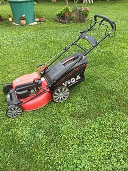 Benzinova kosacka s pojazdom Vega OHV170 5.5 - 3