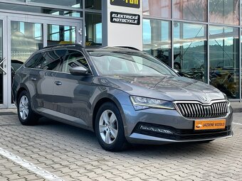 Škoda Superb Combi 2,0TDI DSG 7 110kW 2022 - 3